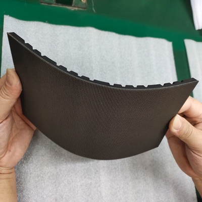 شراء P4mm وحدات منحنى الشاشة المرنة LED الداخلية 320x160mm online manufacture